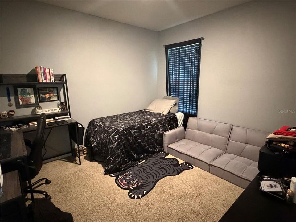 For Sale: $350,000 (3 beds, 2 baths, 1672 Square Feet)