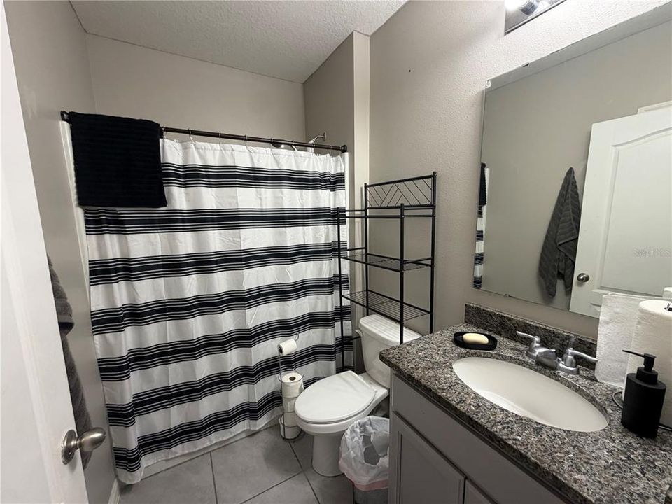 For Sale: $350,000 (3 beds, 2 baths, 1672 Square Feet)