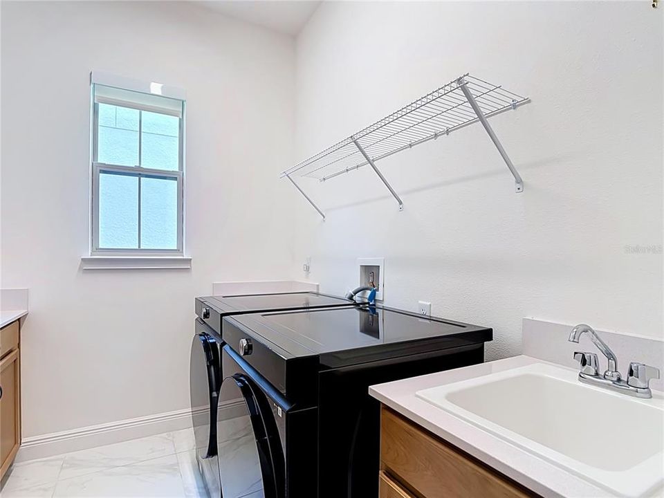For Sale: $759,990 (4 beds, 4 baths, 3350 Square Feet)