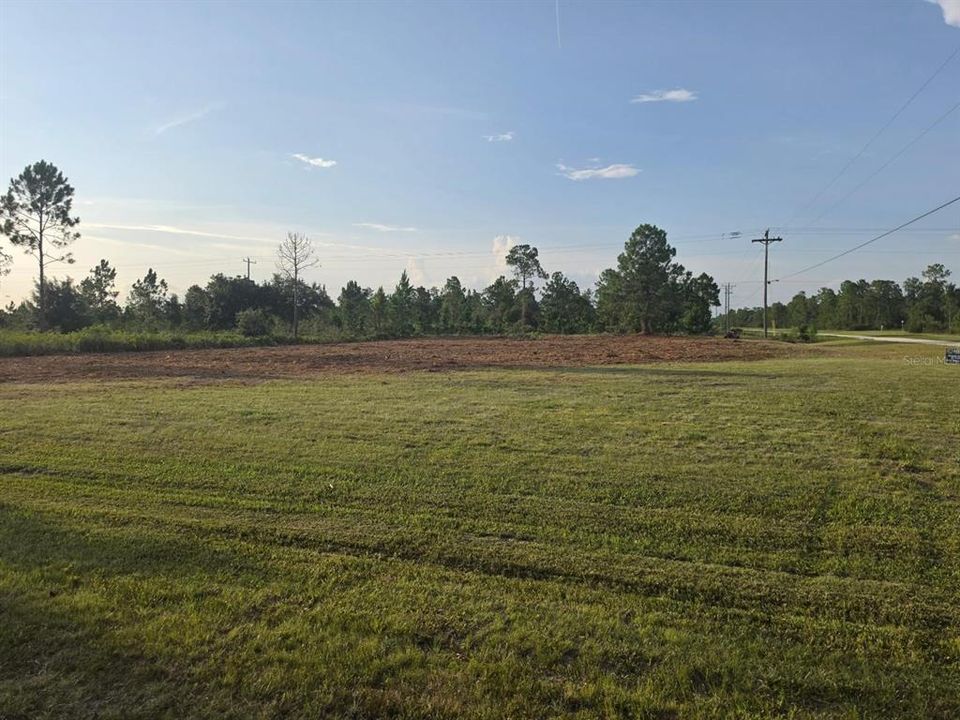 待售: $35,000 (0.60 acres)