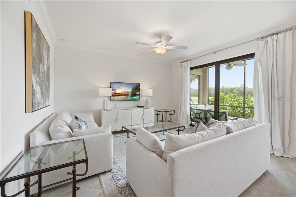For Rent: $2,650 (2 beds, 2 baths, 1142 Square Feet)