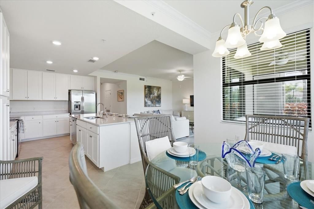 For Rent: $2,650 (2 beds, 2 baths, 1142 Square Feet)