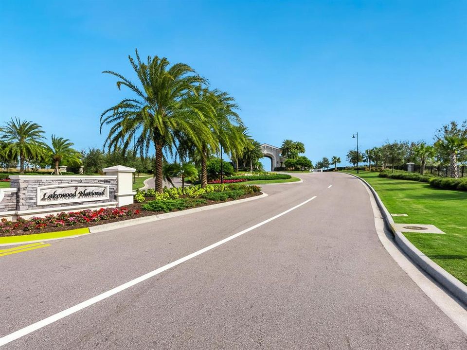 For Rent: $2,650 (2 beds, 2 baths, 1142 Square Feet)