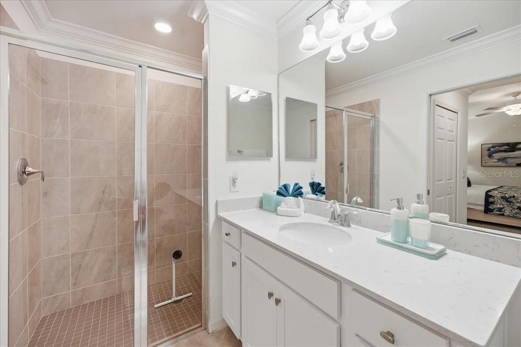 For Rent: $2,650 (2 beds, 2 baths, 1142 Square Feet)