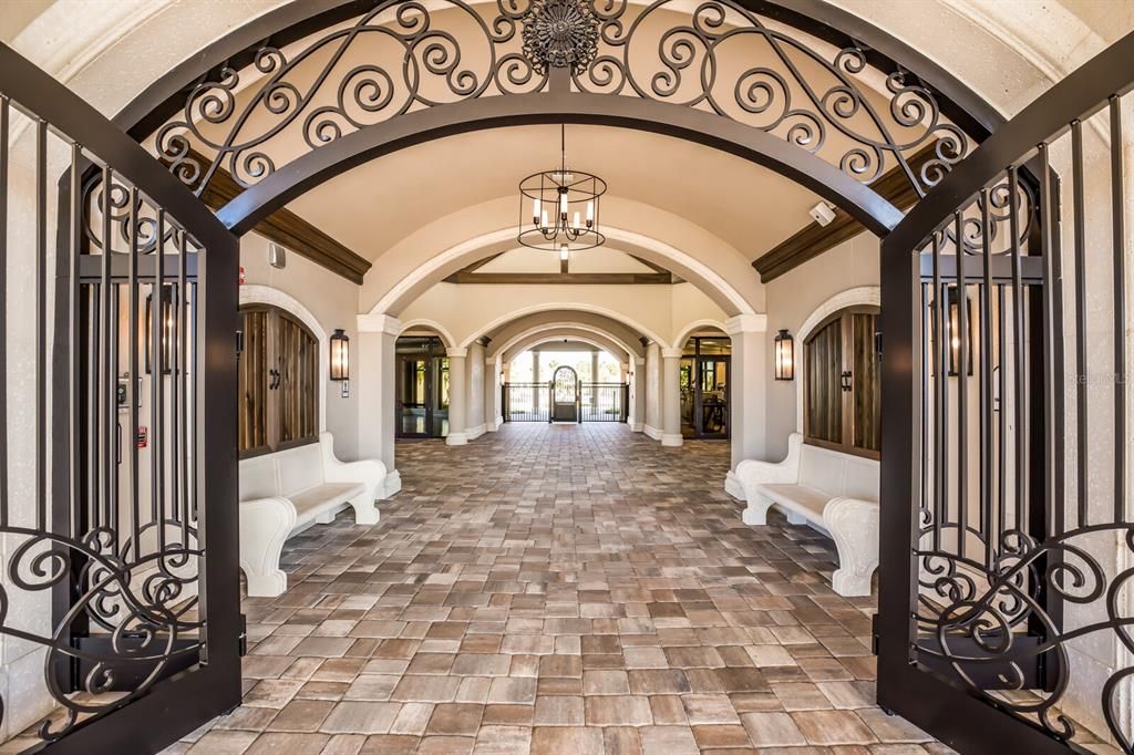 For Rent: $2,650 (2 beds, 2 baths, 1142 Square Feet)