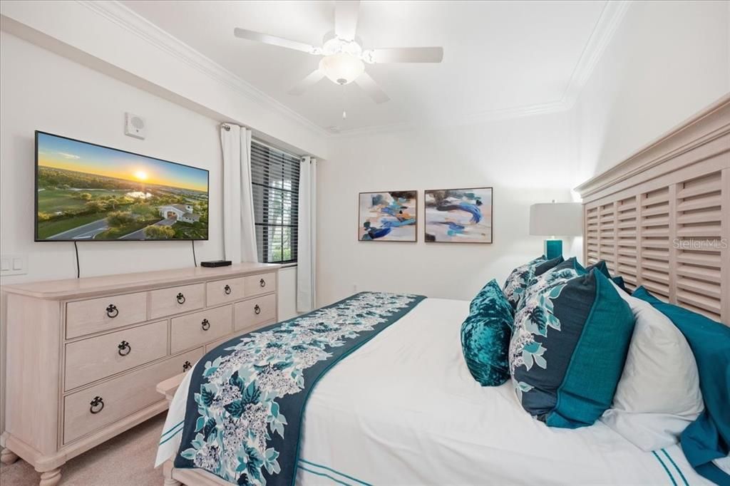 For Rent: $2,650 (2 beds, 2 baths, 1142 Square Feet)