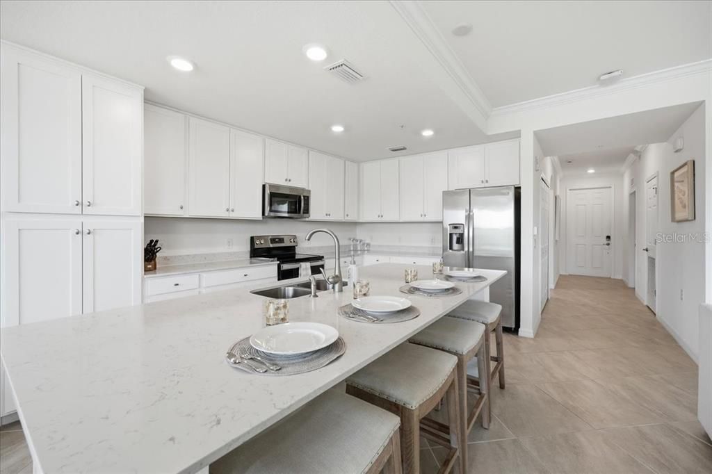 For Rent: $2,650 (2 beds, 2 baths, 1142 Square Feet)