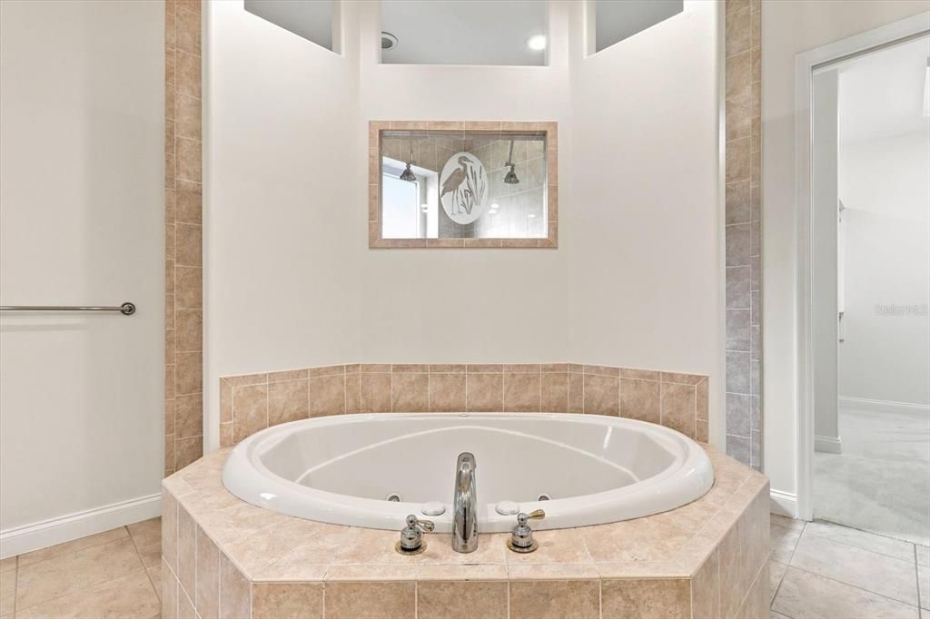 На продажу: $799,900 (3 спален, 3 ванн, 3257 Квадратных фут)