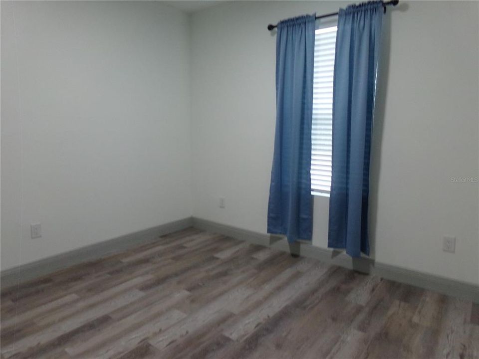 В аренду: $2,150 (4 спален, 2 ванн, 1500 Квадратных фут)