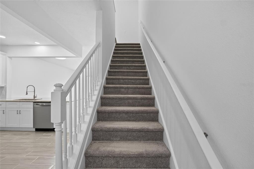 Activo con contrato: $280,000 (3 camas, 2 baños, 1644 Pies cuadrados)