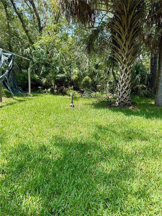 For Sale: $129,900 (2 beds, 2 baths, 784 Square Feet)