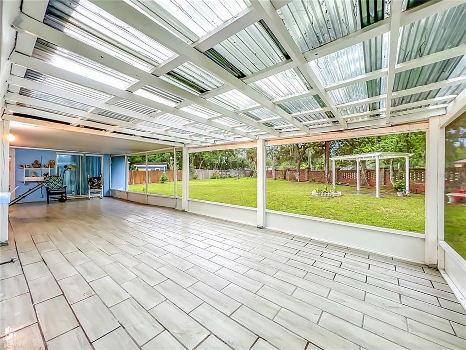 En Venta: $459,000 (4 camas, 2 baños, 1857 Pies cuadrados)