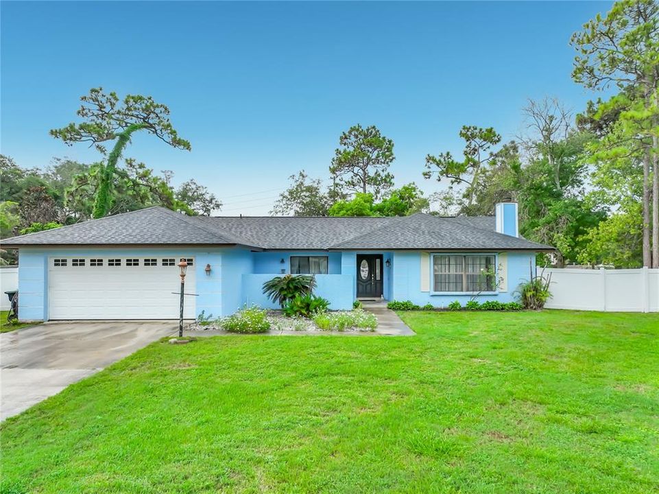 En Venta: $459,000 (4 camas, 2 baños, 1857 Pies cuadrados)
