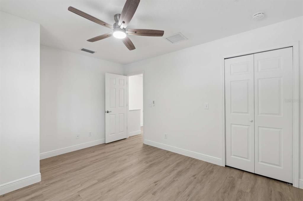 For Sale: $439,900 (2 beds, 1 baths, 1480 Square Feet)