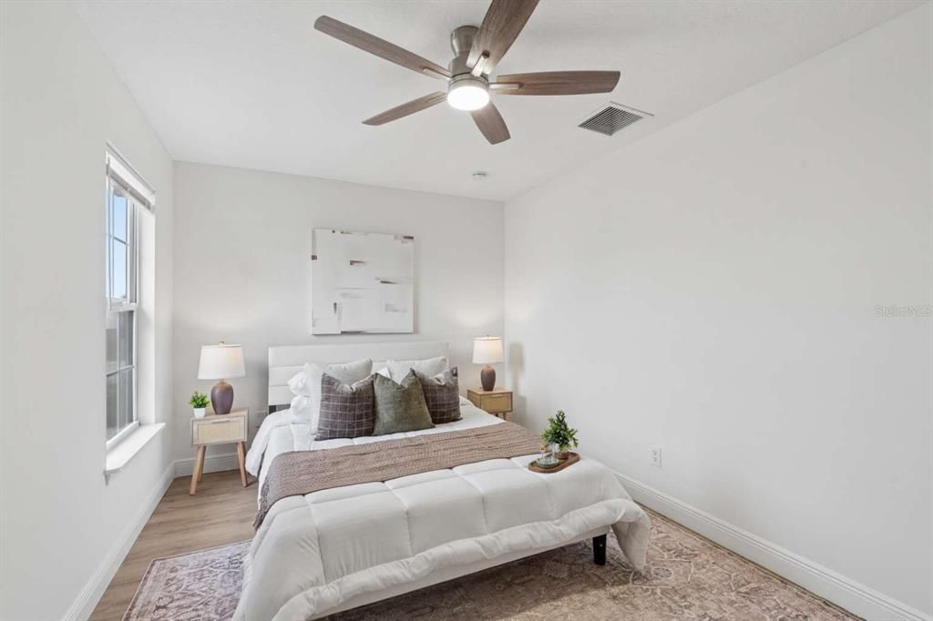 For Sale: $439,900 (2 beds, 1 baths, 1480 Square Feet)