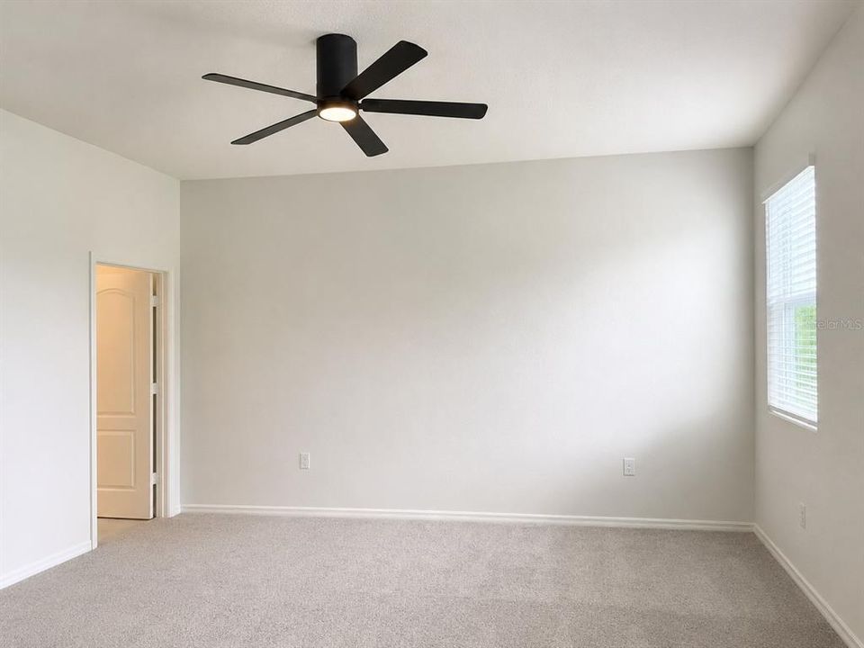 For Rent: $2,850 (4 beds, 3 baths, 2333 Square Feet)