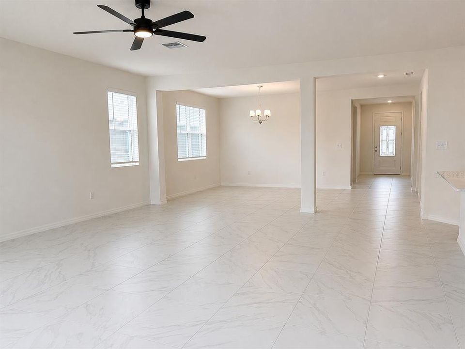 For Rent: $2,850 (4 beds, 3 baths, 2333 Square Feet)