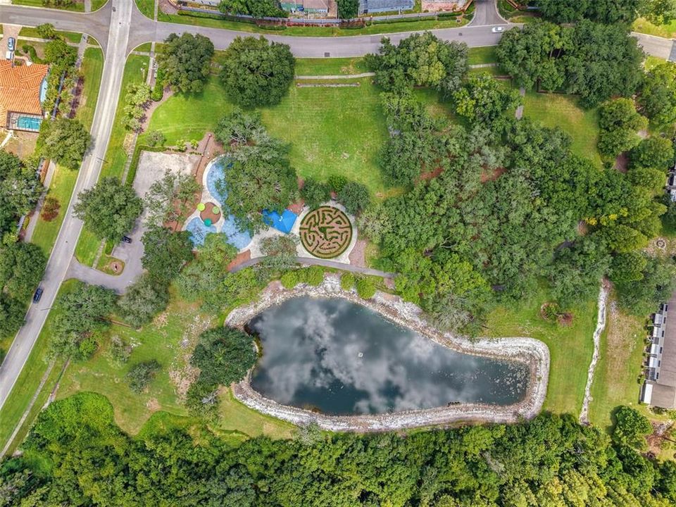 На продажу: $219,900 (2 спален, 2 ванн, 1185 Квадратных фут)