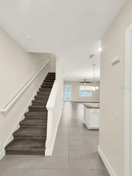 For Rent: $2,875 (3 beds, 2 baths, 1899 Square Feet)