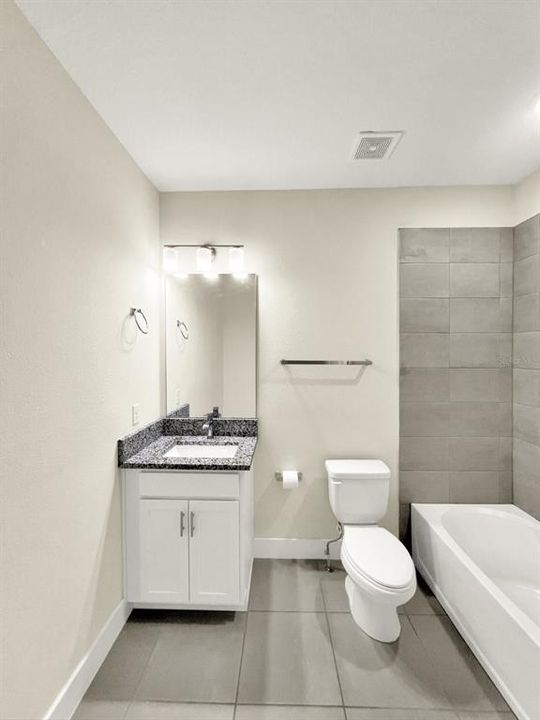 For Rent: $2,875 (3 beds, 2 baths, 1899 Square Feet)