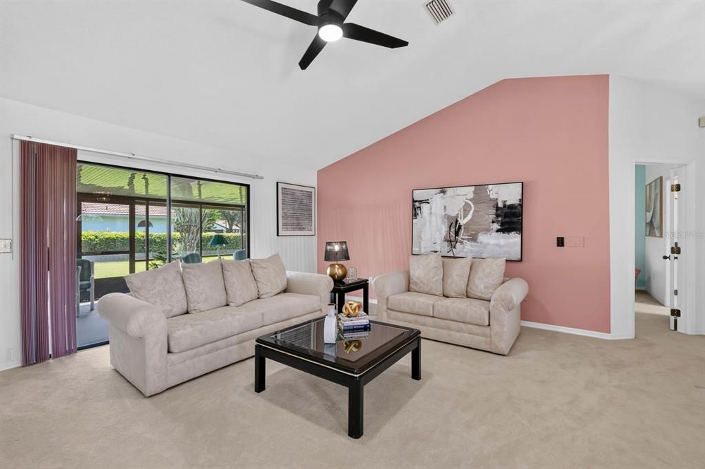 For Sale: $299,900 (3 beds, 2 baths, 1688 Square Feet)