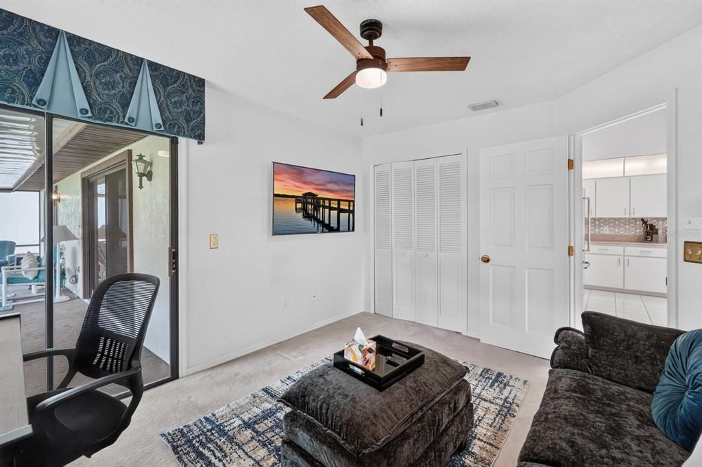 For Sale: $299,900 (3 beds, 2 baths, 1688 Square Feet)