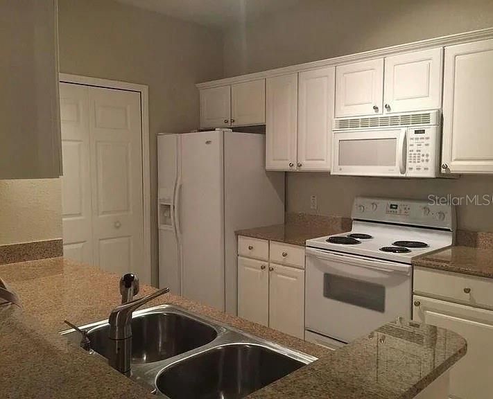 En Renta: $1,950 (2 camas, 2 baños, 1264 Pies cuadrados)