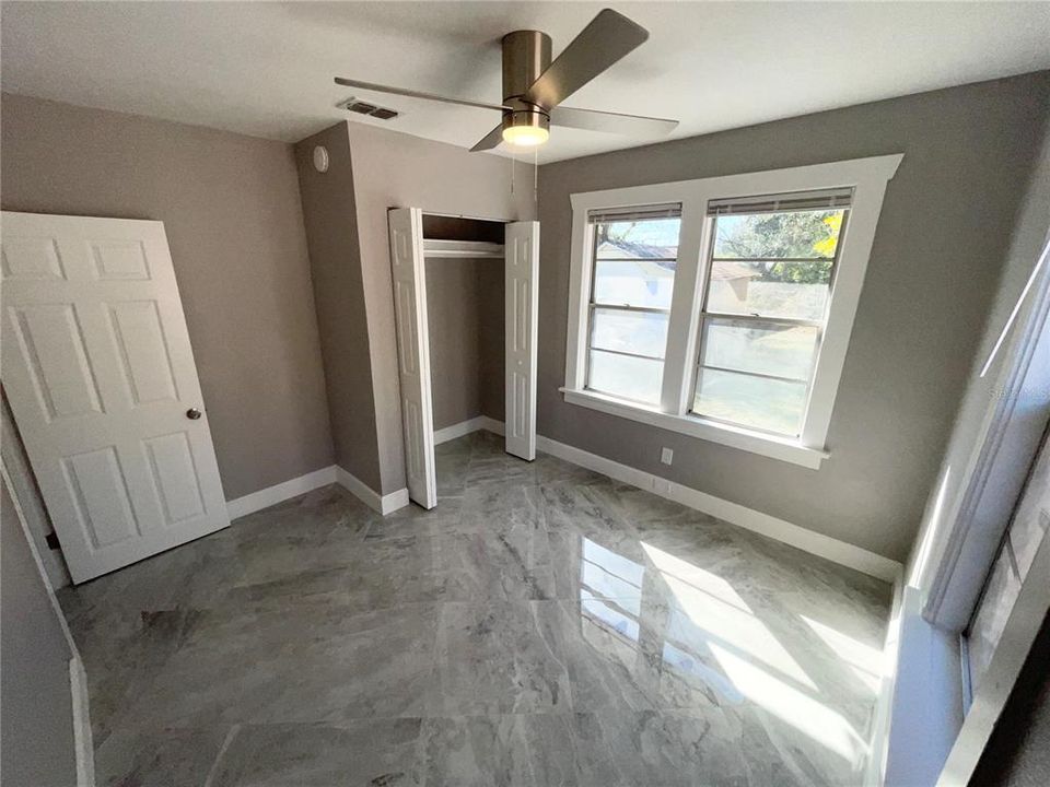 En Venta: $375,000 (4 camas, 1 baños, 1345 Pies cuadrados)