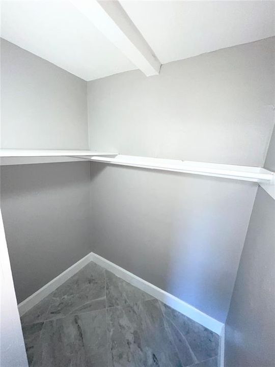 En Venta: $375,000 (4 camas, 1 baños, 1345 Pies cuadrados)