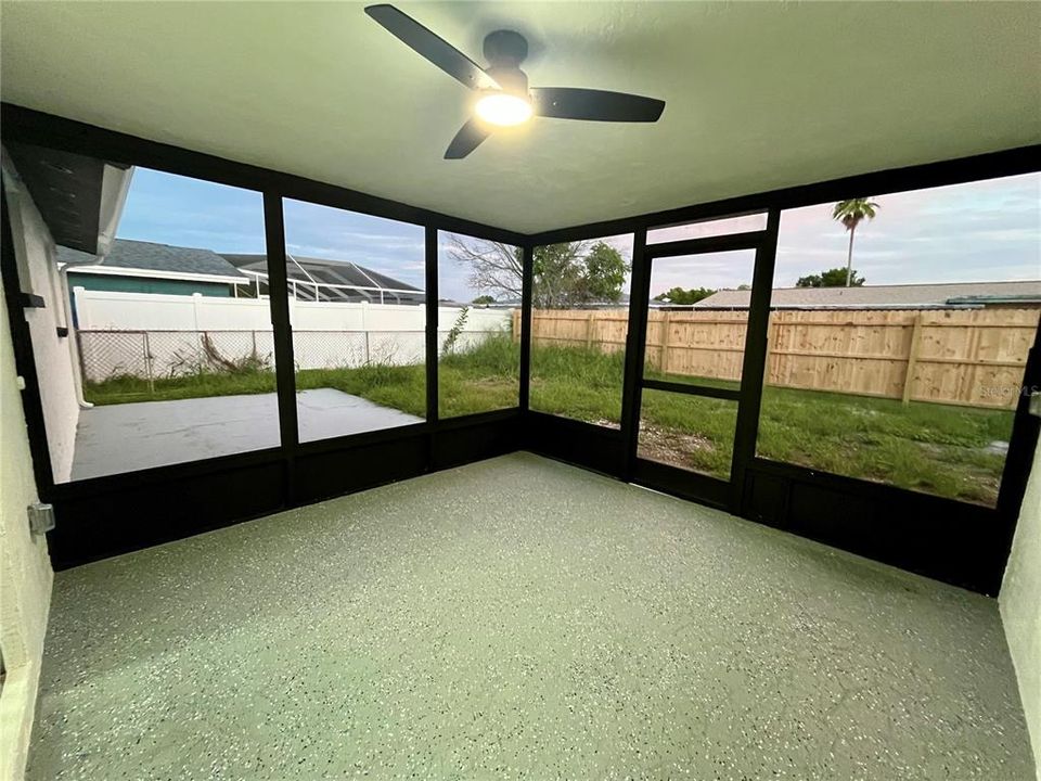 For Rent: $2,100 (2 beds, 1 baths, 1128 Square Feet)