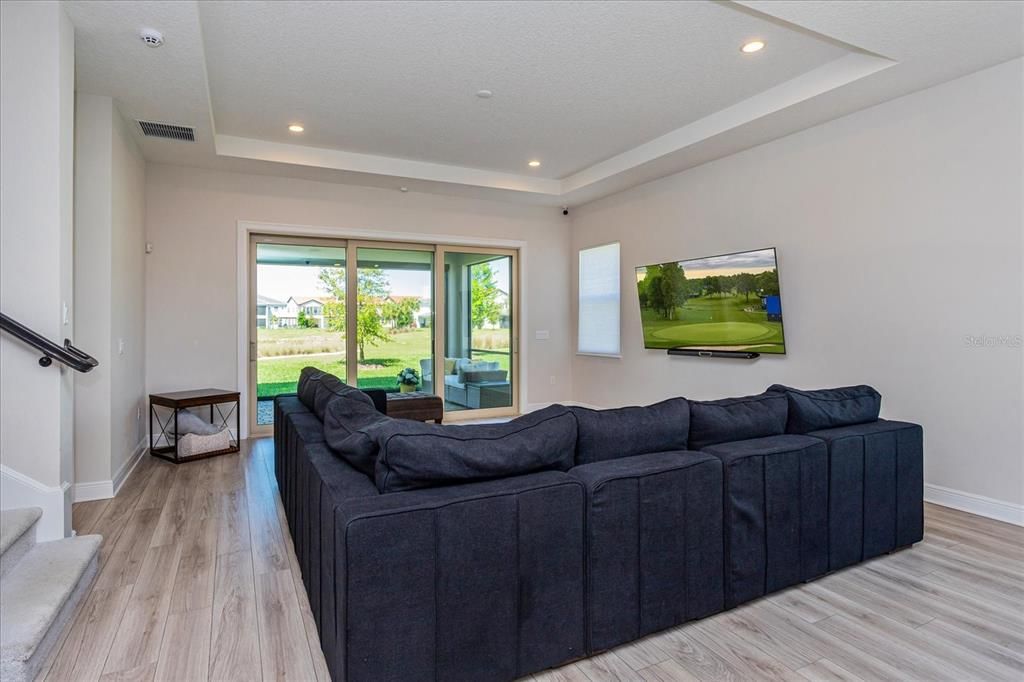 En Venta: $1,170,000 (5 camas, 4 baños, 4199 Pies cuadrados)