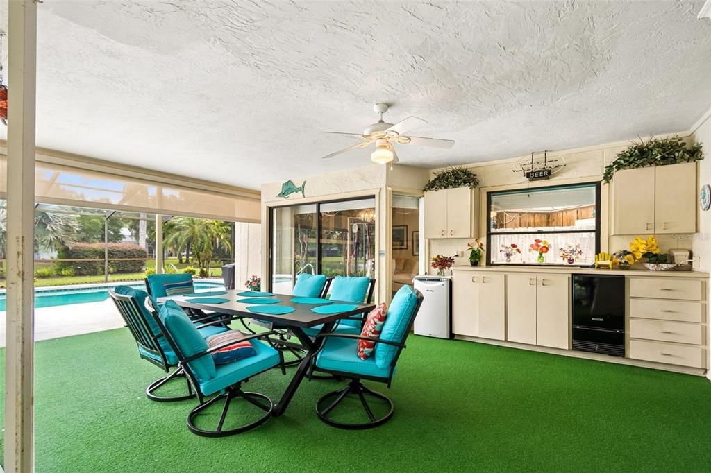 For Sale: $770,000 (4 beds, 3 baths, 2834 Square Feet)