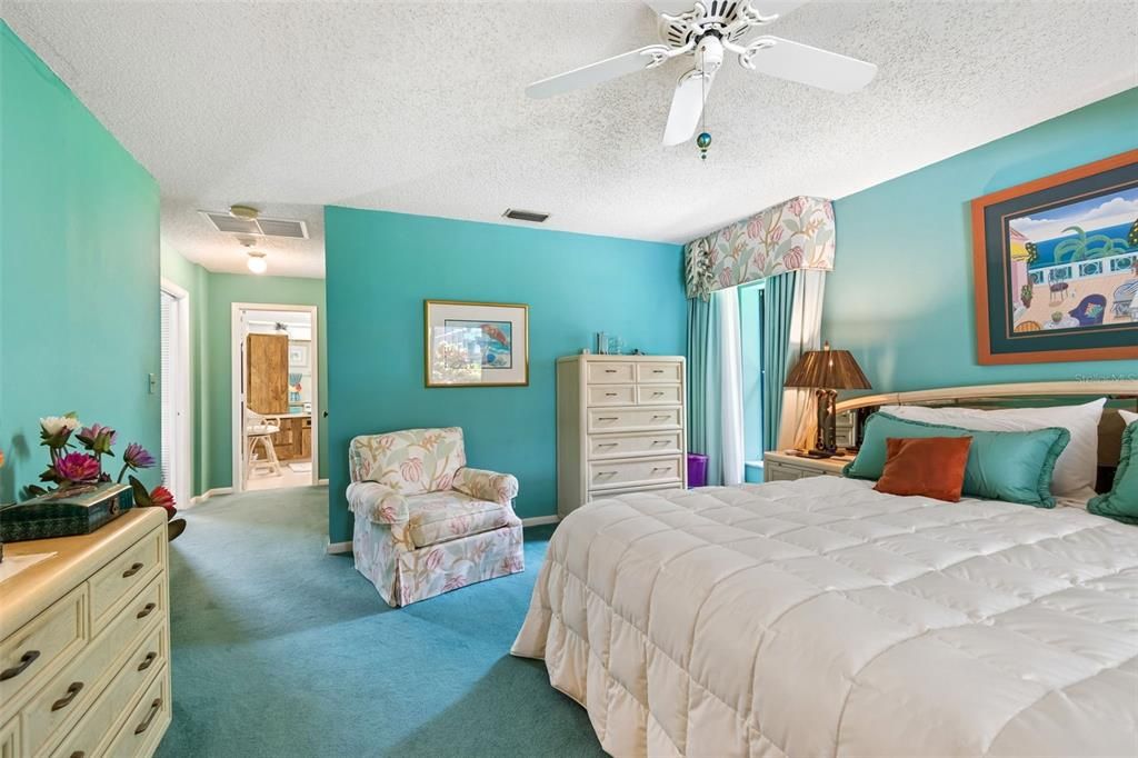 For Sale: $770,000 (4 beds, 3 baths, 2834 Square Feet)