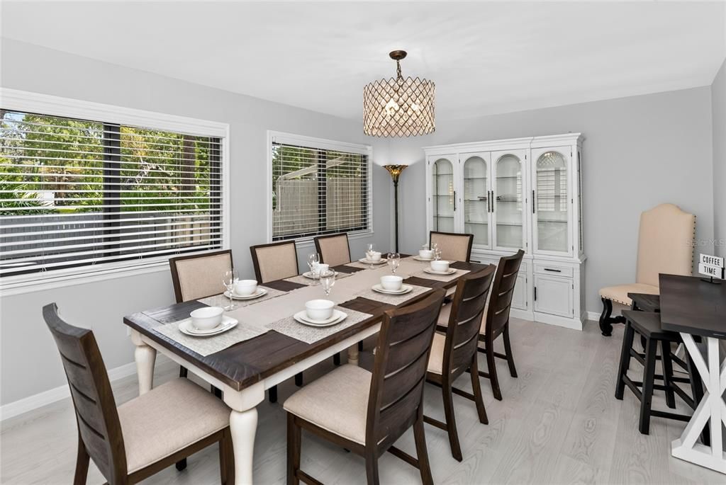 For Rent: $3,900 (4 beds, 2 baths, 2645 Square Feet)