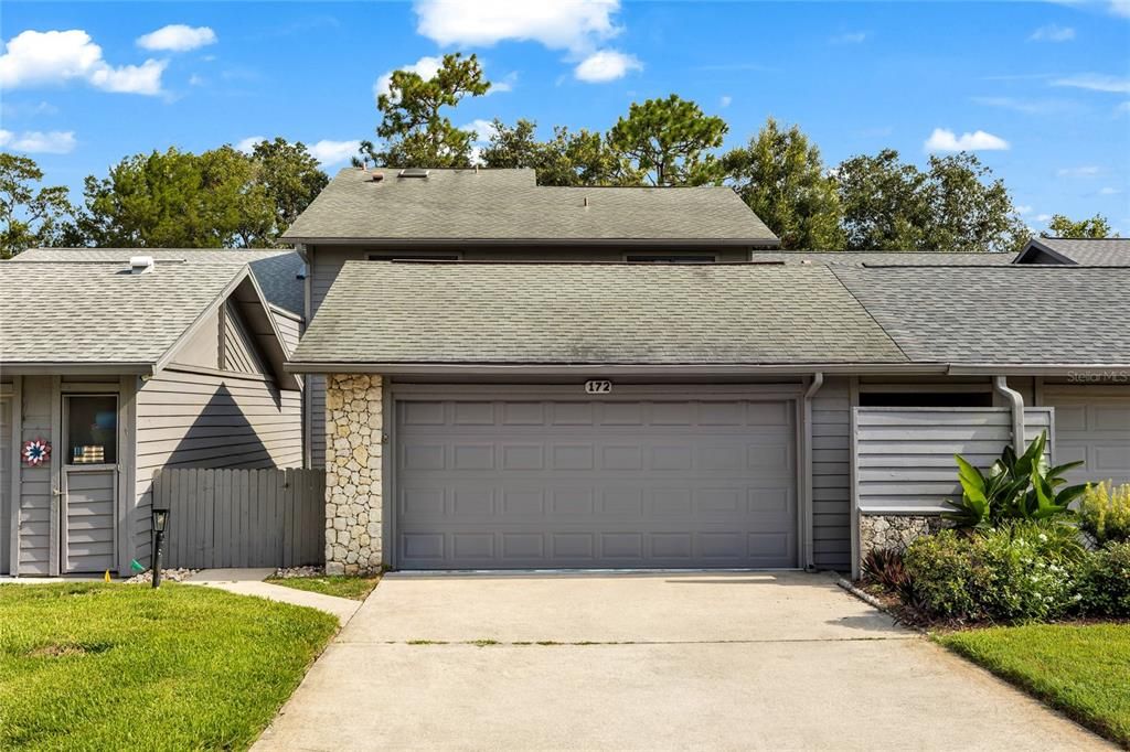 For Rent: $3,900 (4 beds, 2 baths, 2645 Square Feet)