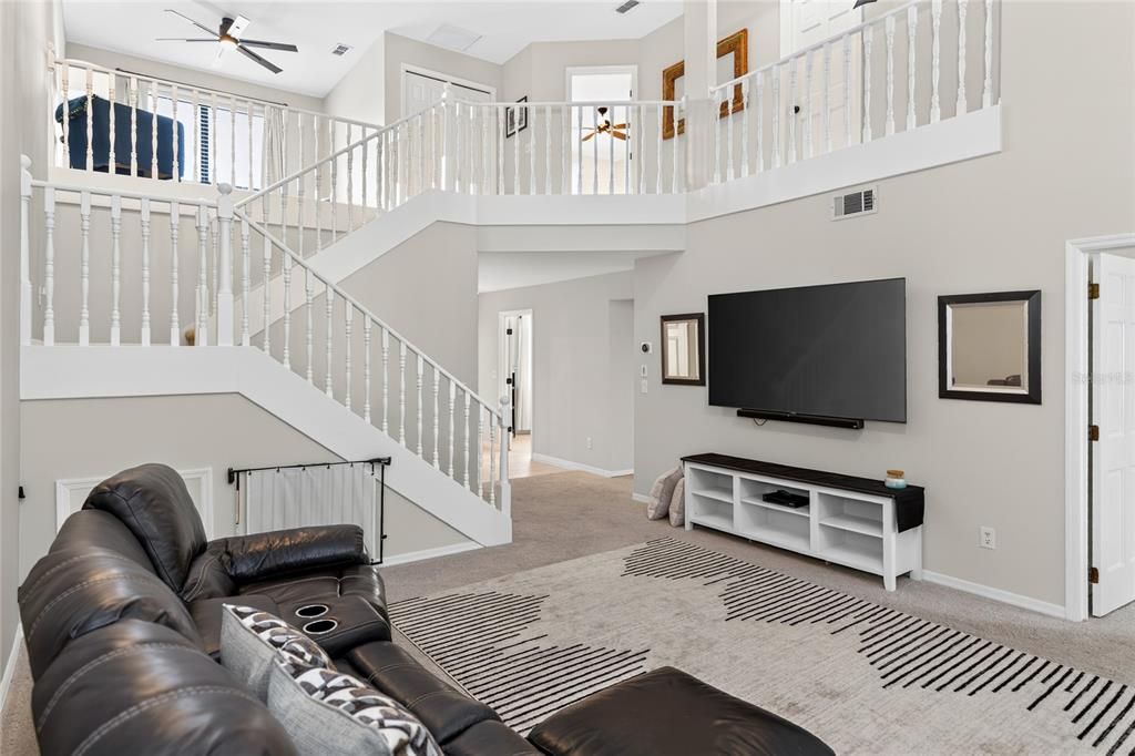 For Rent: $3,900 (4 beds, 2 baths, 2645 Square Feet)