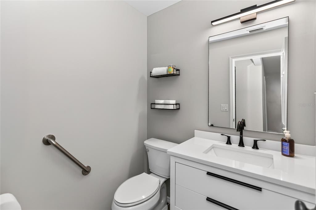 For Rent: $3,900 (4 beds, 2 baths, 2645 Square Feet)