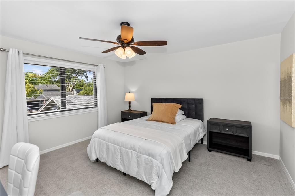 For Rent: $3,900 (4 beds, 2 baths, 2645 Square Feet)