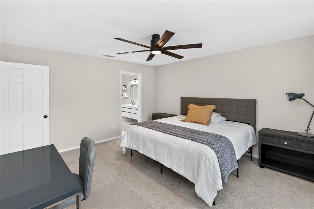 For Rent: $3,900 (4 beds, 2 baths, 2645 Square Feet)