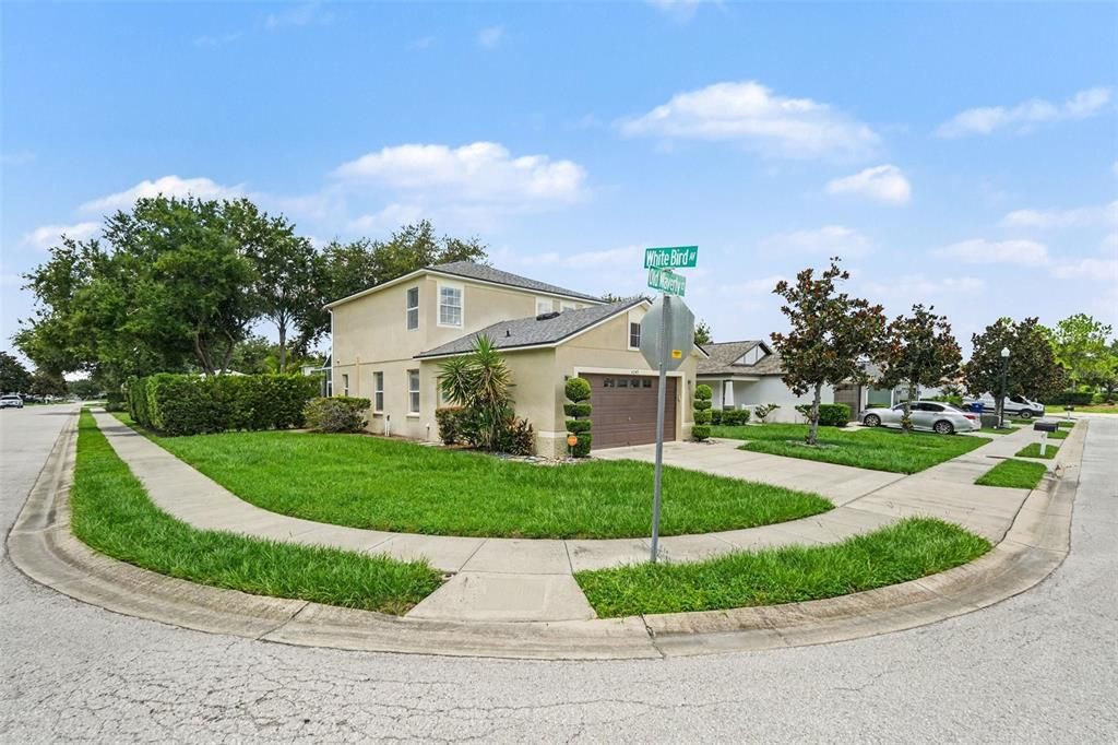 For Rent: $2,650 (4 beds, 2 baths, 1484 Square Feet)