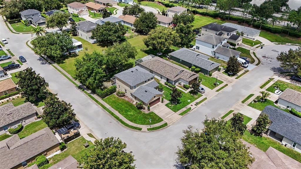 For Rent: $2,650 (4 beds, 2 baths, 1484 Square Feet)