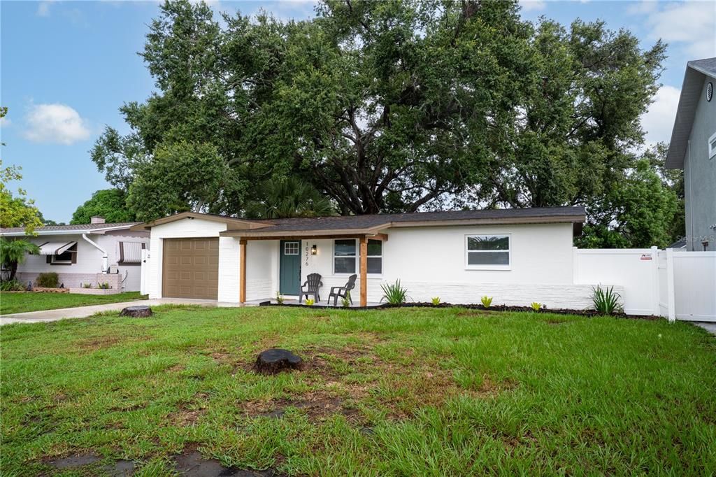 Activo con contrato: $359,000 (2 camas, 1 baños, 1145 Pies cuadrados)