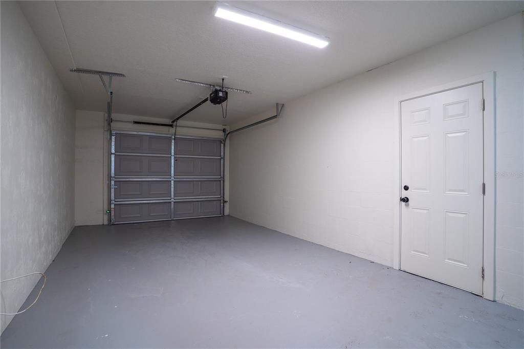 Activo con contrato: $359,000 (2 camas, 1 baños, 1145 Pies cuadrados)