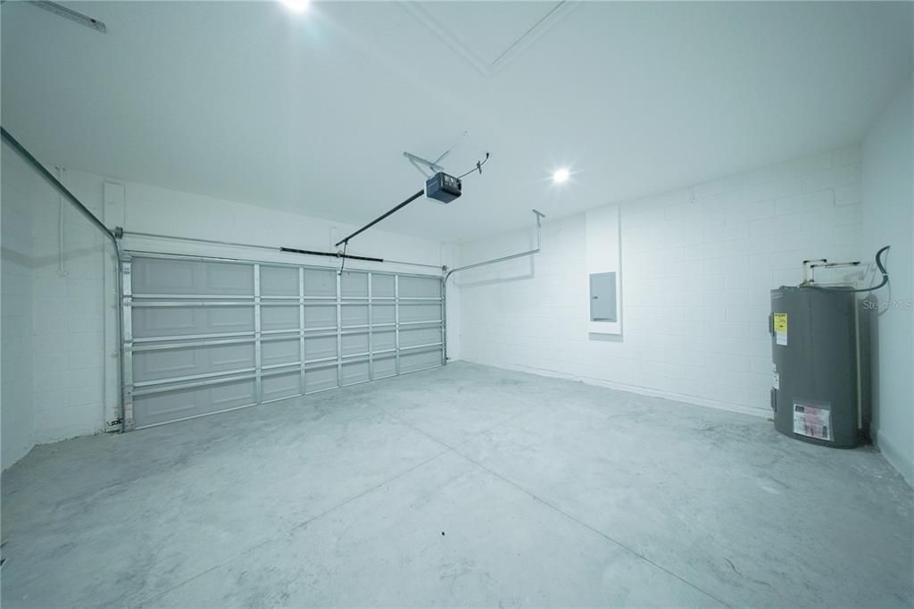 В аренду: $1,900 (4 спален, 3 ванн, 1865 Квадратных фут)