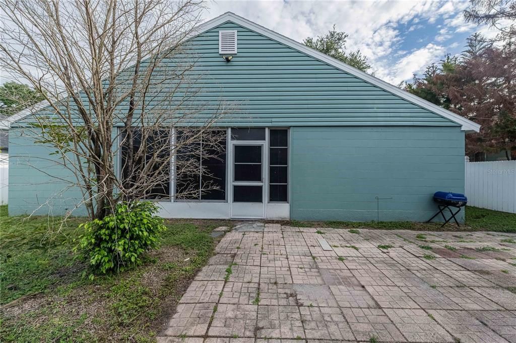 En Venta: $297,000 (3 camas, 2 baños, 1438 Pies cuadrados)