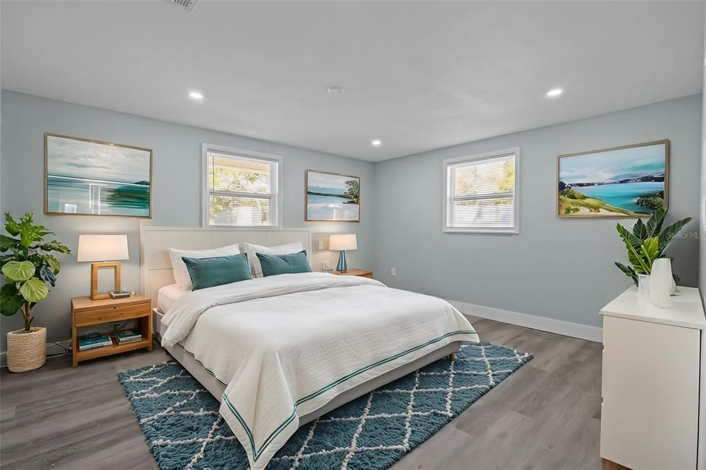 For Rent: $2,250 (3 beds, 1 baths, 1344 Square Feet)