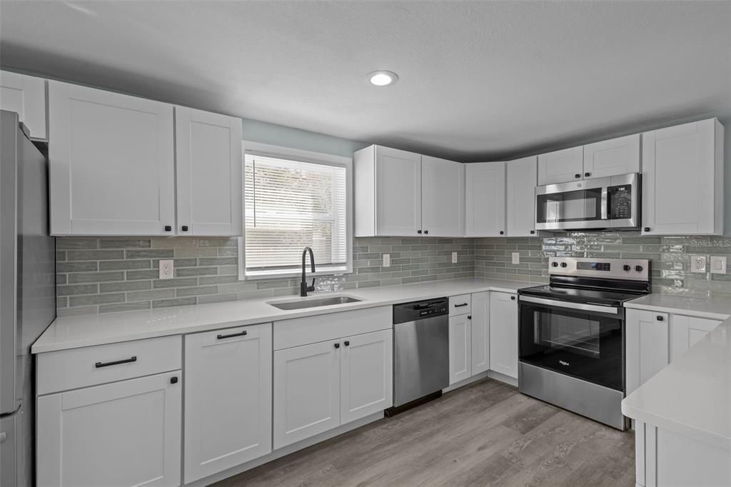 For Rent: $2,250 (3 beds, 1 baths, 1344 Square Feet)