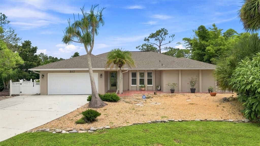 For Sale: $450,000 (3 beds, 2 baths, 2087 Square Feet)