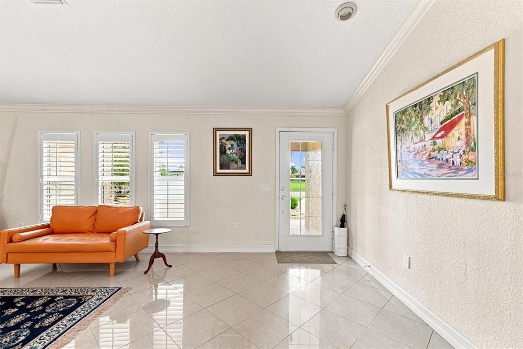 For Sale: $450,000 (3 beds, 2 baths, 2087 Square Feet)