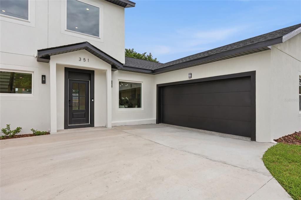 For Sale: $795,000 (5 beds, 4 baths, 2943 Square Feet)